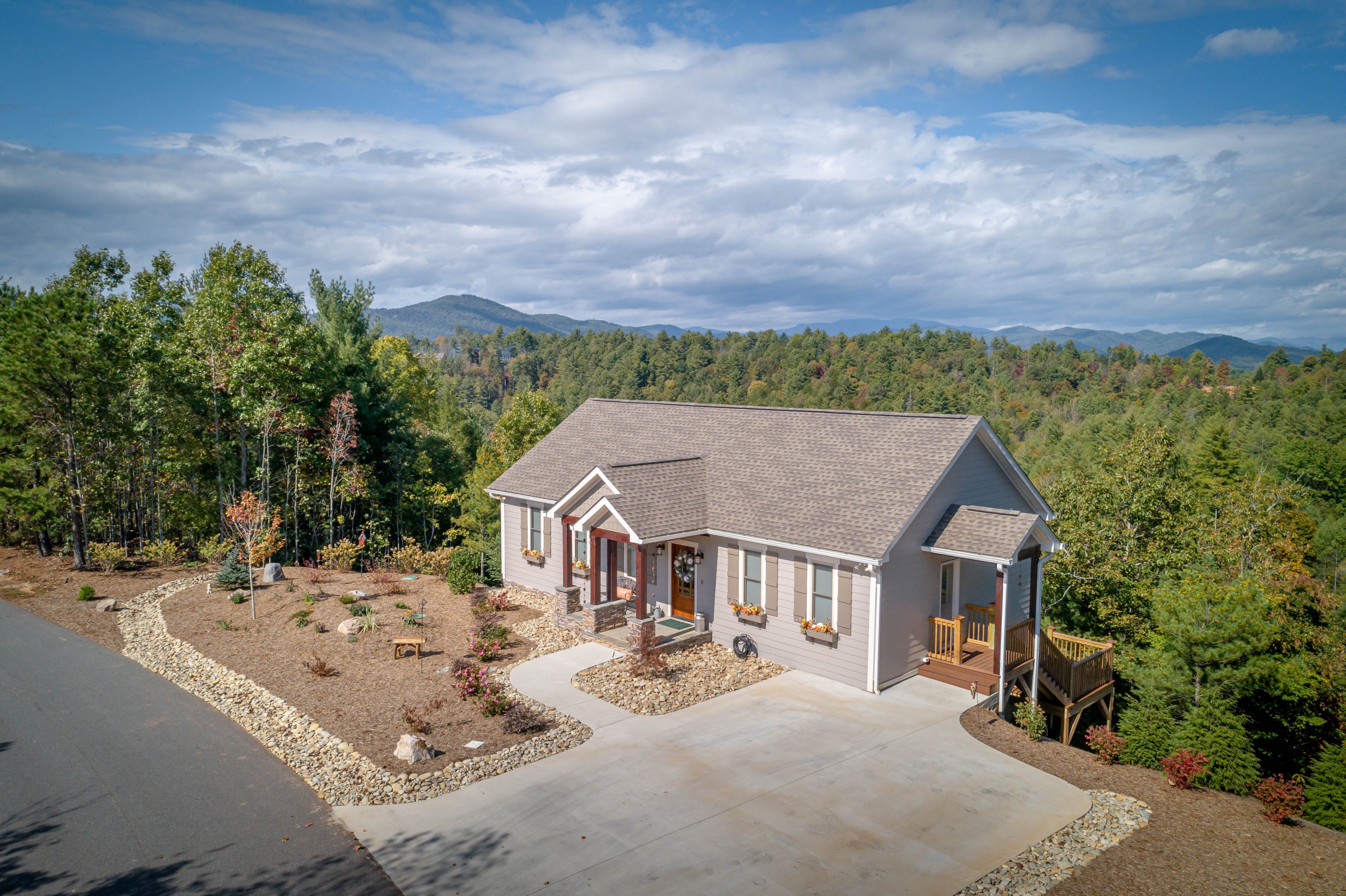 Mountainside Realty